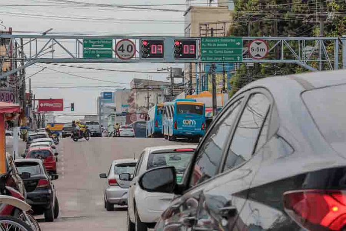 Semáforos modernos serão implantados em pontos estratégicos na capital - News Rondônia