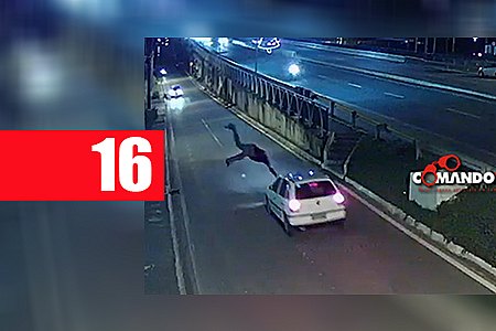 EM APENAS 24 HORAS, DUAS PESSOAS SÃO ATROPELAS NO MESMO PONTO AO ATRAVESSAR A AVENIDA TRANSCONTINENTAL - VÍDEOS - News Rondônia