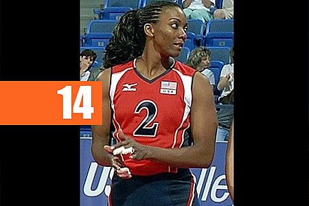 ATLETA É ESFAQUEADA AO TENTAR DEFENDER IRMÃ DE VIOLÊNCIA DOMÉSTICA - News Rondônia