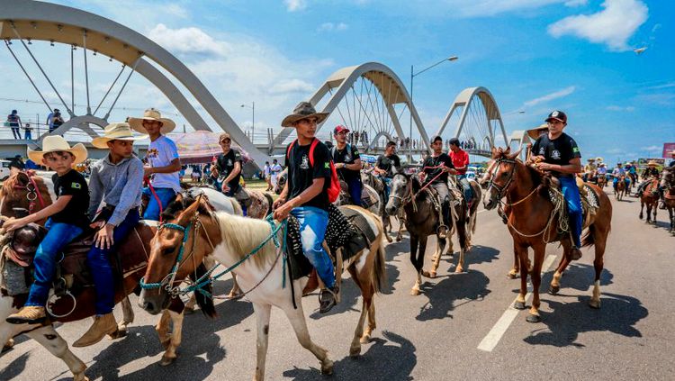 POLÍTICA & MURUPI: DE NOVO O BUSÃO ESCOLAR NA BERLINDA - News Rondônia