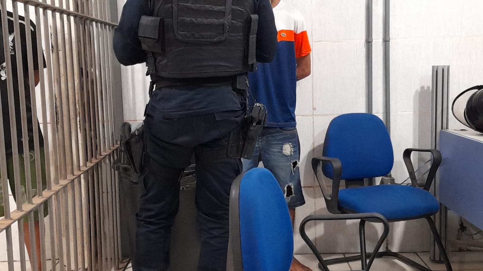 ATUALIZADA - Adolescente é preso após tentar matar ex-namorada e comparsa por receptação - News Rondônia