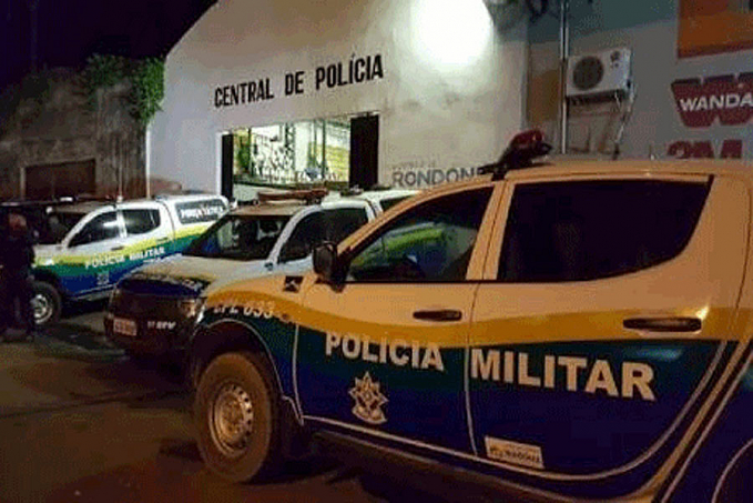 SURTADO - Ex-Policial tenta matar namorada que pede ajuda em Batalhão da PM na zona leste - News Rondônia