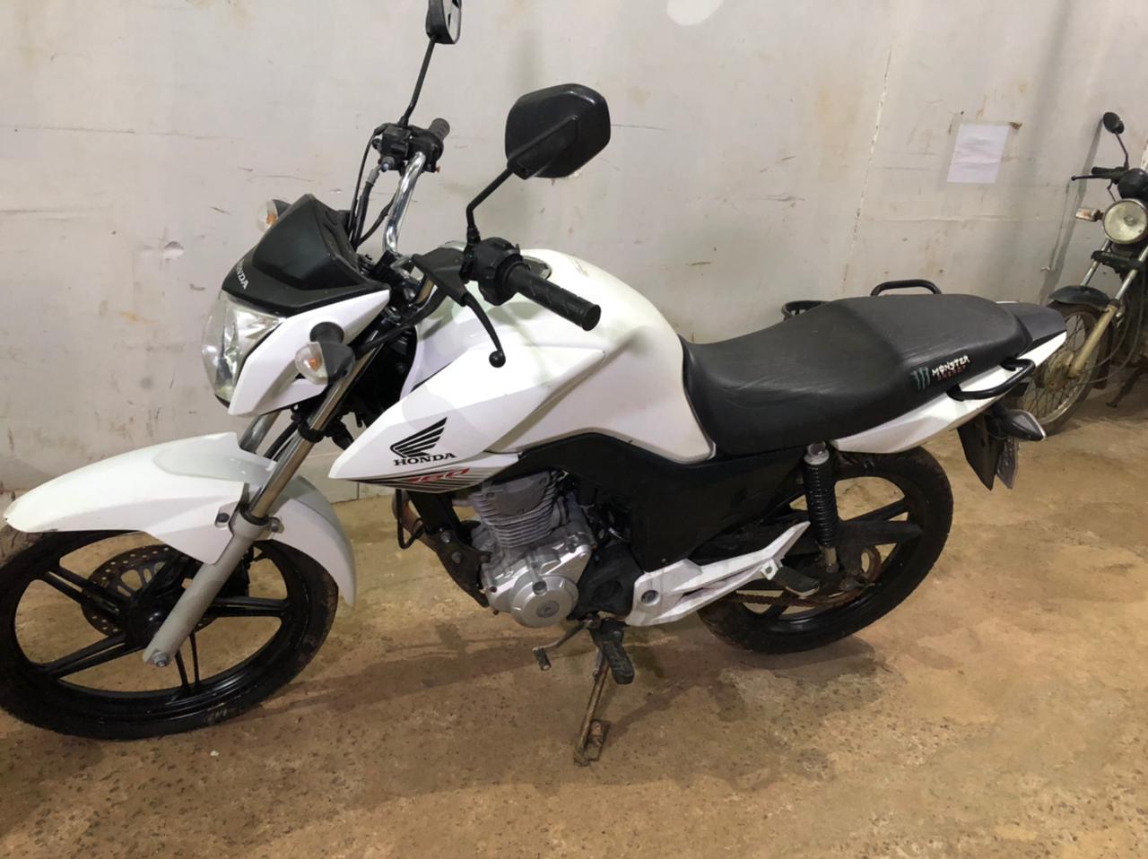 DENÚNCIA - Polícia recupera veículos roubados e prende marginais com drogas e munições - News Rondônia