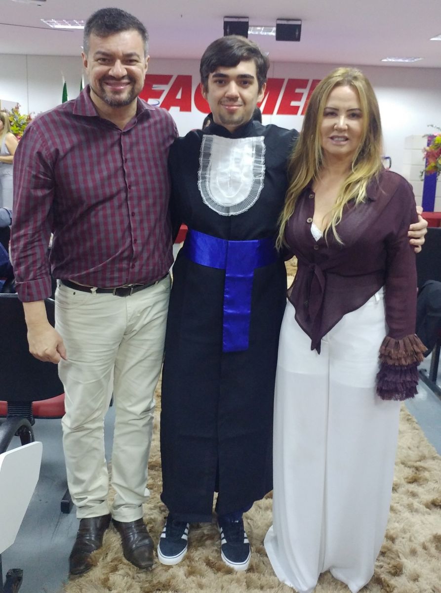 COLUNA SOCIAL MARISA LINHARES: EMPRESÁRIA POLIANA MIRANDA - News Rondônia