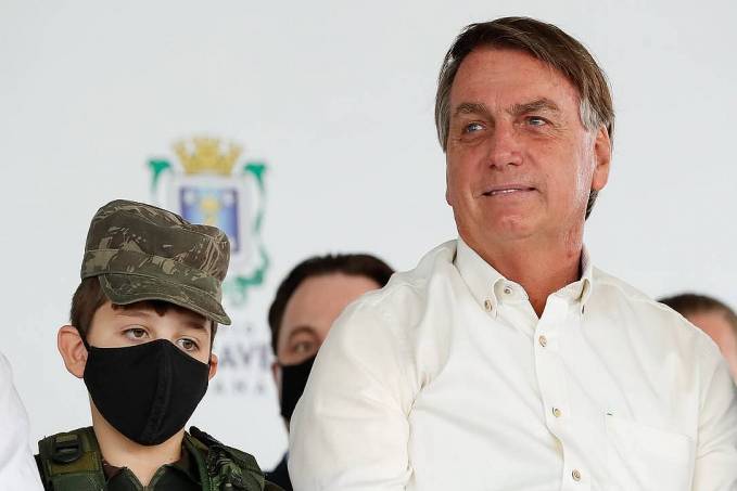 Bolsonaro diz que editará mais decretos sobre armas e que tem acordo para votar projeto que dificulta punição de militares - News Rondônia