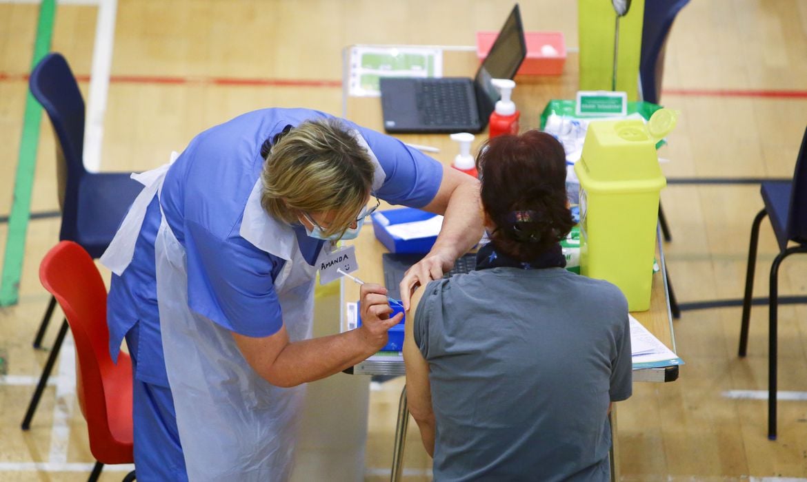 Anvisa autoriza estudo clínico de nova vacina contra covid-19 - News Rondônia