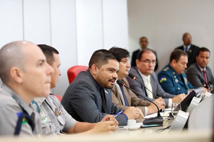 REESTRUTURAÇÃO - DEPUTADO JESUÍNO COBRA GOVERNADOR DANIEL PEREIRA QUE PROJETO SEJA ENVIADO PARA ALE/RO - News Rondônia