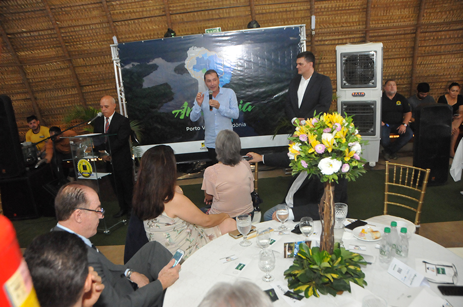 PREFEITO FAZ LANÇAMENTO DO FÓRUM AMAZÔNIA + 21 - News Rondônia