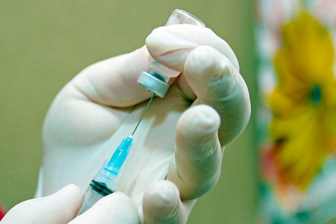 VACINAÇÃO COVID - Mais de 1.600 profissionais de saúde já foram imunizados - News Rondônia