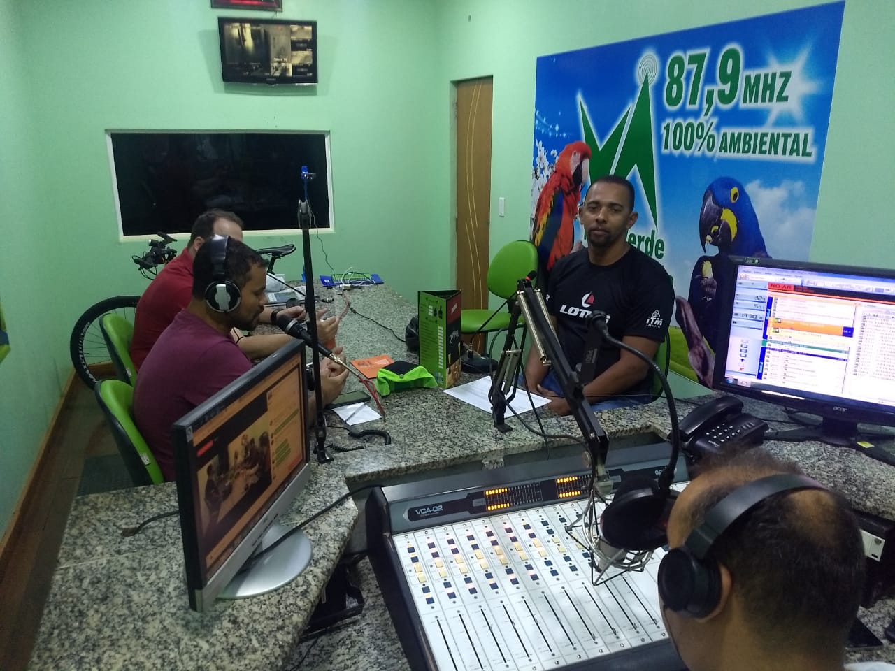 DEPUTADO DIPLOMADO JHONY PAIXÃO VISITA ARIQUEMES E APRESENTA ABAIXO ASSINADO PARA INCLUSÃO DE CICLOVIAS E CICLOFAIXAS - News Rondônia