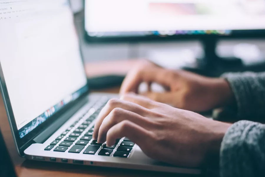 67% dos estudantes de 15 anos do Brasil não sabem diferenciar fatos de opiniões, afirma relatório da OCDE - News Rondônia