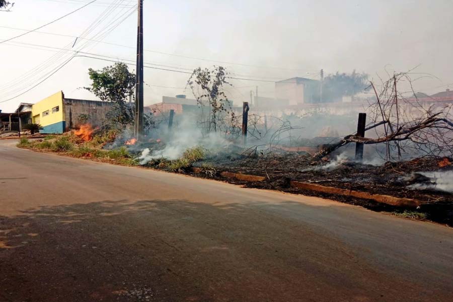 CONSCIENTIZAÇÃO: Dados dos Bombeiros mostram que agosto foi o mês com maior registro de atendimentos a ocorrências de incêndios em Cacoal - News Rondônia