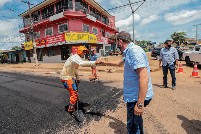 Hildon Chaves acompanha andamento de obras na zona Leste e região Central - News Rondônia