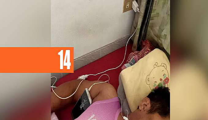 HOMEM MORRE ELETROCUTADO AO ASSISTIR FUTEBOL NO CELULAR - News Rondônia