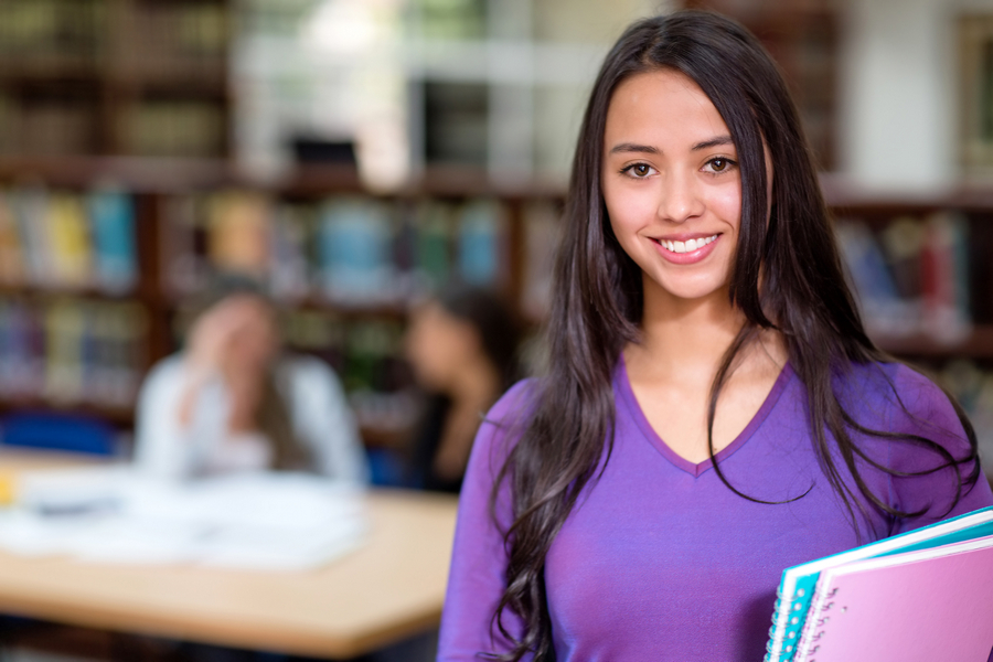 CARTEIRA ESTUDANTIL DO MEC DISPENSA REVALIDAÇÃO E AGRADA ESTUDANTES - News Rondônia