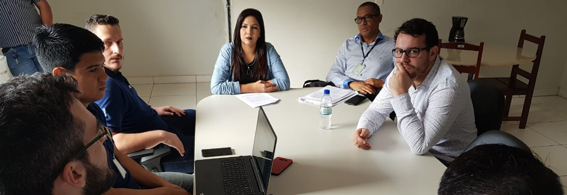 VEREADORA FAZ PARTE DA COMISSÃO QUE FISCALIZA A LICITAÇÃO DO TRANSPORTE COLETIVO - News Rondônia