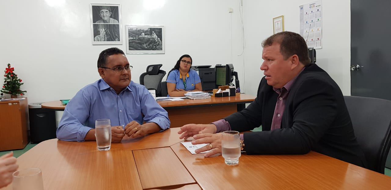 DR NEIDSON SOLICITA BARRACAS PARA AJUDAR FEIRANTES DE GUAJARÁ-MIRIM - News Rondônia