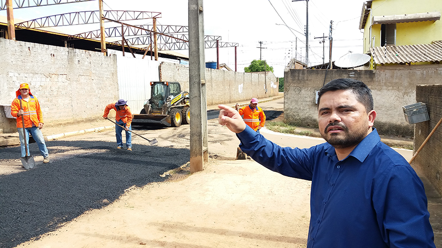 APÓS PEDIDO DO DEPUTADO JESUÍNO, BECO BOCAIÚVA RECEBE ILUMINAÇÃO DA EMDUR - News Rondônia
