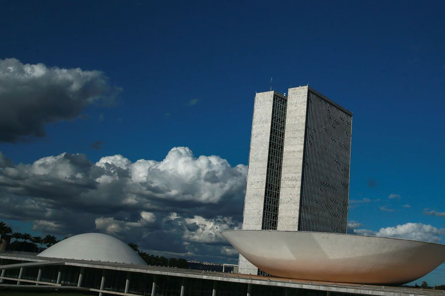 CCJ da Câmara aprova suspensão de validade de concursos na pandemia - News Rondônia