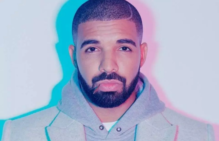 RELACIONAMENTOS: AMIGAS REVELAM COMO DESCOBRIRAM QUE RAPPER DRAKE NAMORAVA AS DUAS - News Rondônia