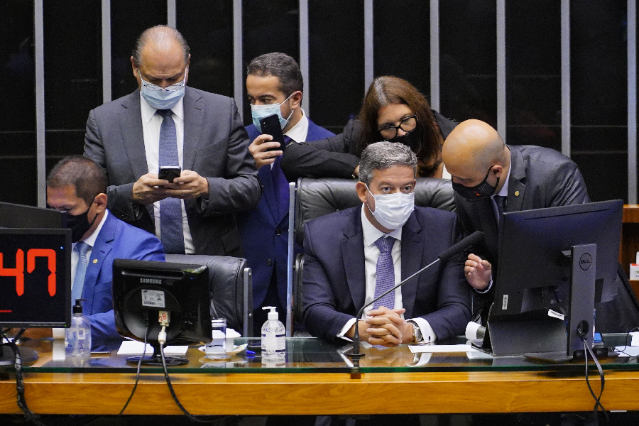 Câmara conclui votação em 1º turno da PEC que permite novas parcelas do auxílio emergencial - News Rondônia