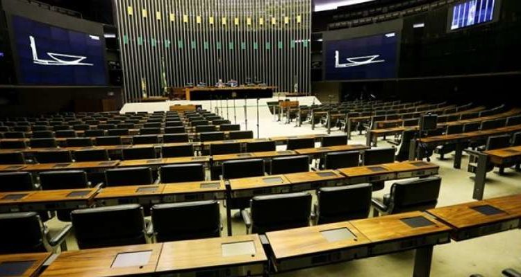DEPUTADOS SOMAM MAIS DE QUATRO MIL FALTAS ATÉ JULHO, VEJA LISTA DA ASSIDUIDADE - News Rondônia