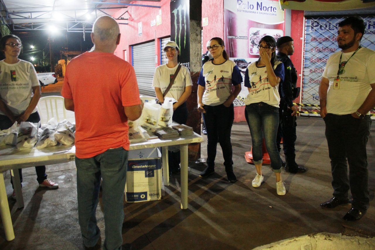 DER E DETRAN REALIZARAM BLITZ EDUCATIVA NA MADRUGADA DE DOMINGO, EM PORTO VELHO - News Rondônia