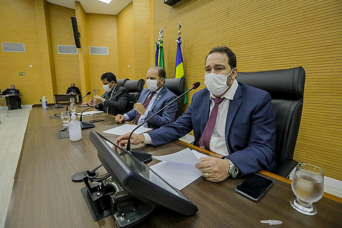 Emenda de R$ 500 mil de Alex Redano para a compra de equipamentos hospitalares para Ariquemes é empenhada - News Rondônia