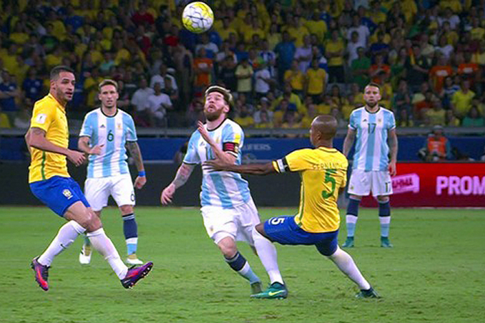 JOGO INTERDITADO - Após pedir a deportação de jogadores, Anvisa interrompe Brasil x Argentina - News Rondônia