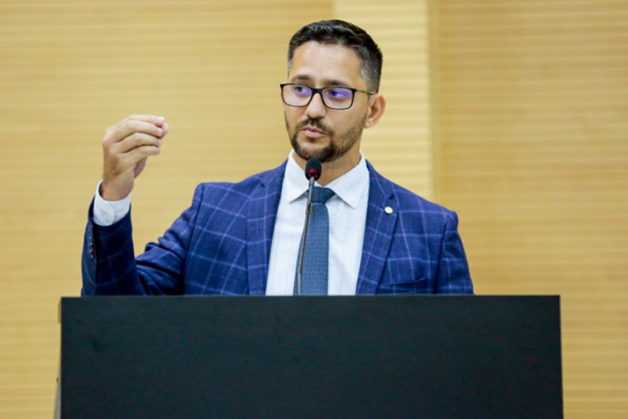 Deputado Anderson parabeniza servidores do Detran pelo realinhamento salarial e pede agilidade da Sejus no PCCR da Polícia Penal - News Rondônia