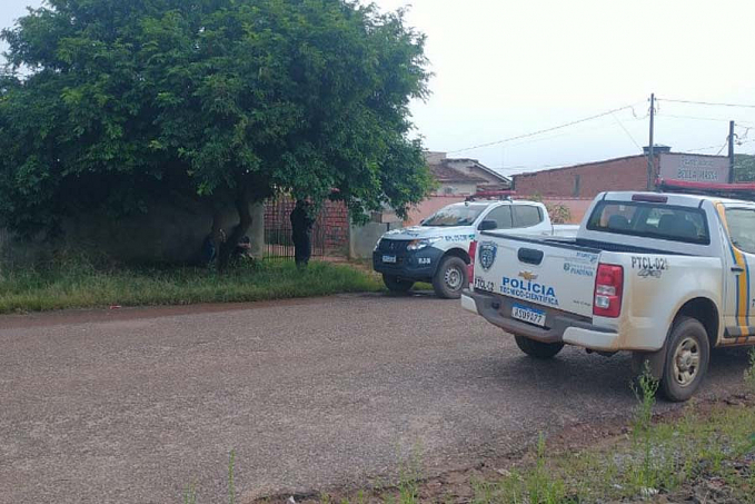 URGENTE - Homem e mulher são encontrados mortos a golpes de facão dentro de residência em RO - News Rondônia