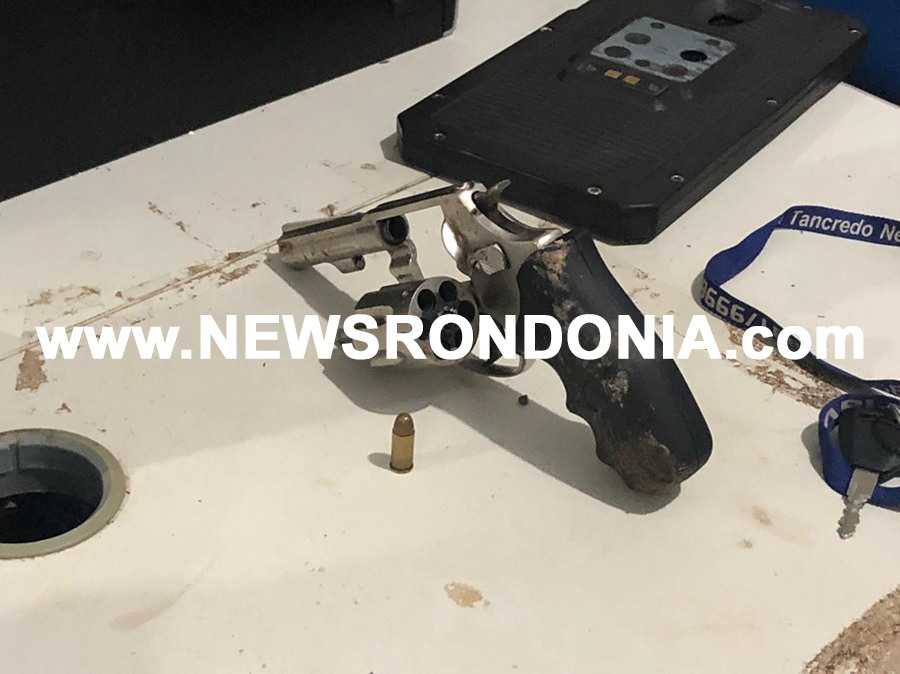 Dupla suspeita de assaltos é presa com revólver após tentarem fugir da Polícia - News Rondônia