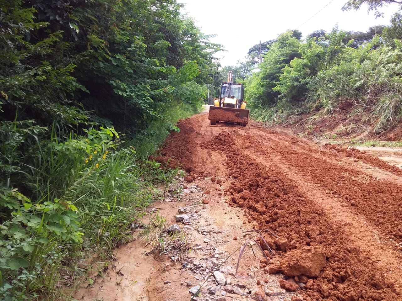 SEMAGRIC - Prefeitura continua trabalhando na Estrada do Belmont - News Rondônia