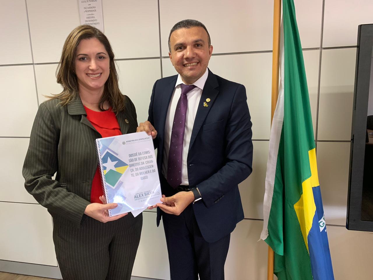 ALEX SILVA VISITA BRASÍLIA E APRESENTA DOSSIÊ COM DADOS ESTATÍSTICOS DO ESTADO NA SECRETARIA NACIONAL DE POLÍTICAS PARA MULHERES - News Rondônia
