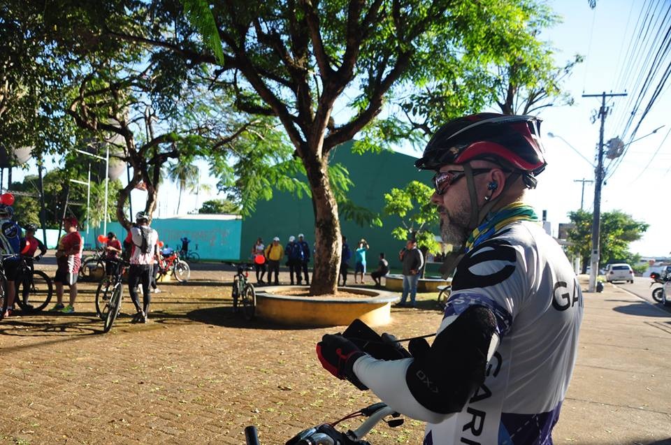 PROFESSOR ALEKS PALITOT DISCUTE MOBILIDADE URBANA NA CAPITAL COM CICLISTAS - News Rondônia