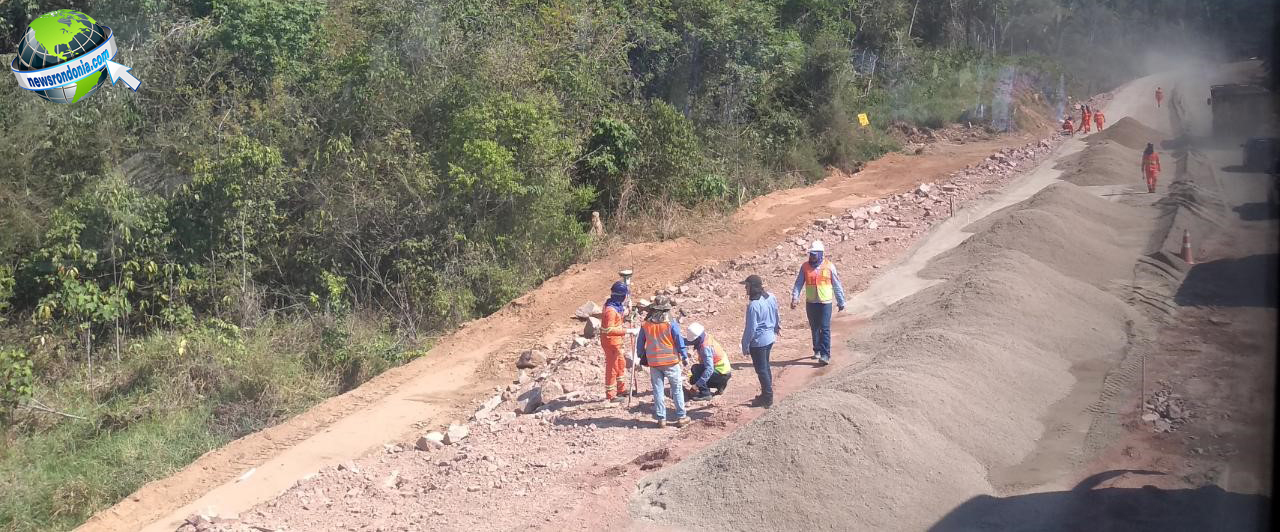 ELEVAÇÃO DA BR-364: MOTORISTAS RECLAMAM DA LENTIDÃO E MORADORES DA PERTURBAÇÃO - News Rondônia