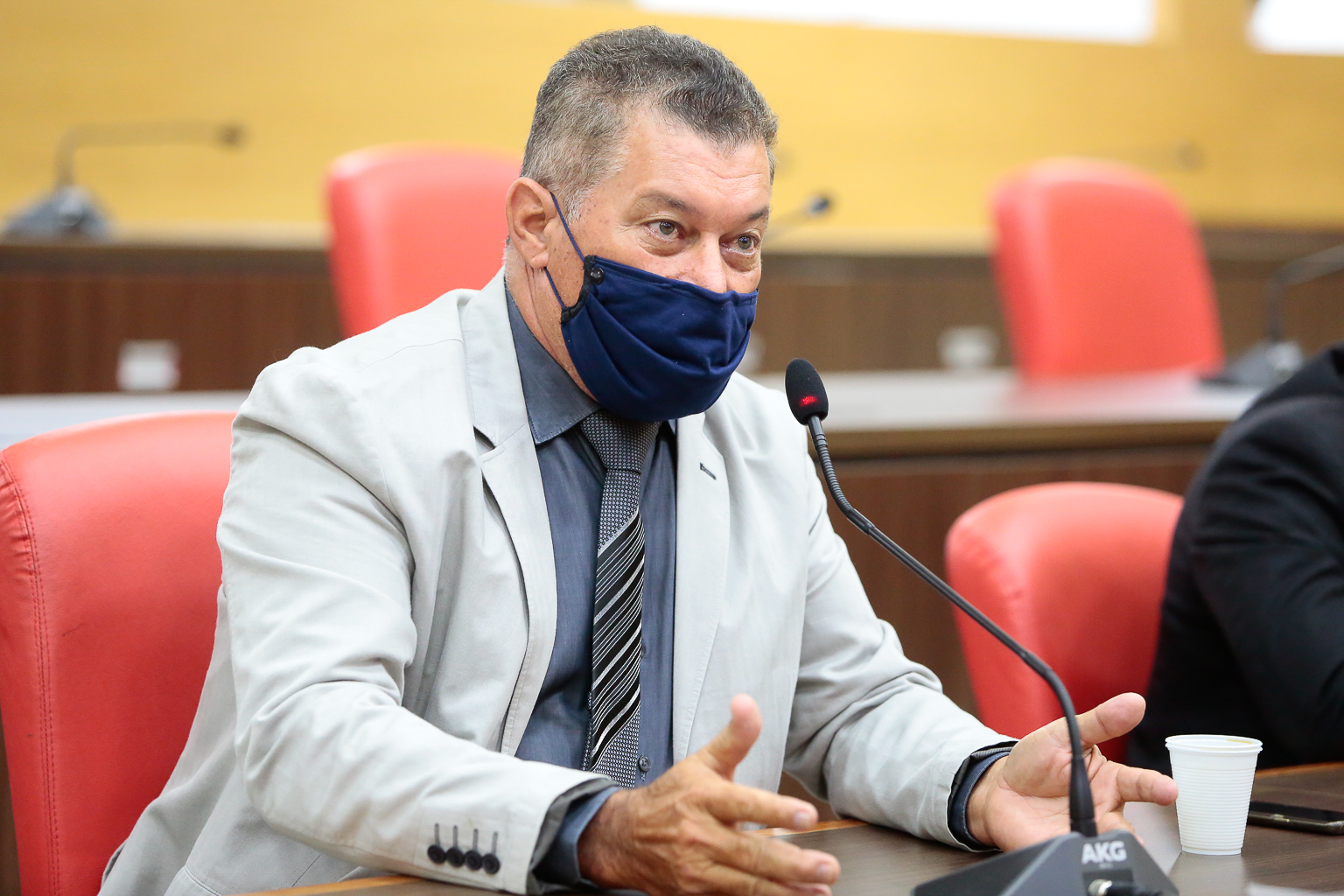Deputado Edson Martins destina emenda para compra de aparelho de broncoscopia para o Hospital Cosme e Damião - News Rondônia