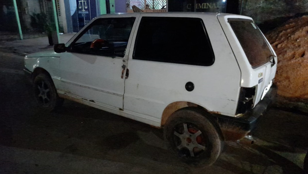DESMONTANDO: Suspeito é preso em desmanche com veículo furtado no centro da capital - News Rondônia