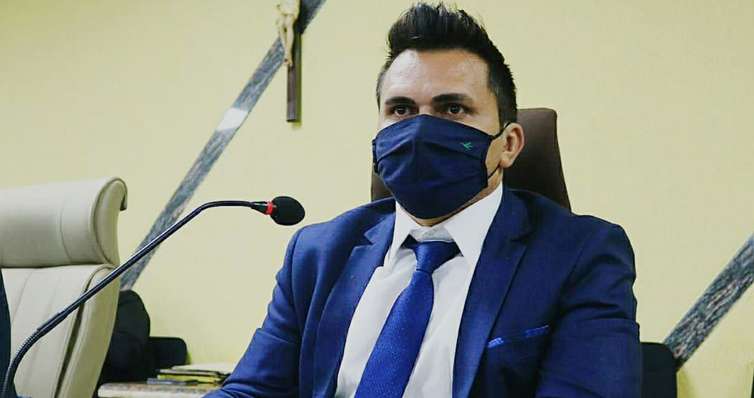 Vereador Edimilson Dourado vota favorável em projeto de lei que garante compra de vacinas pelo município - News Rondônia