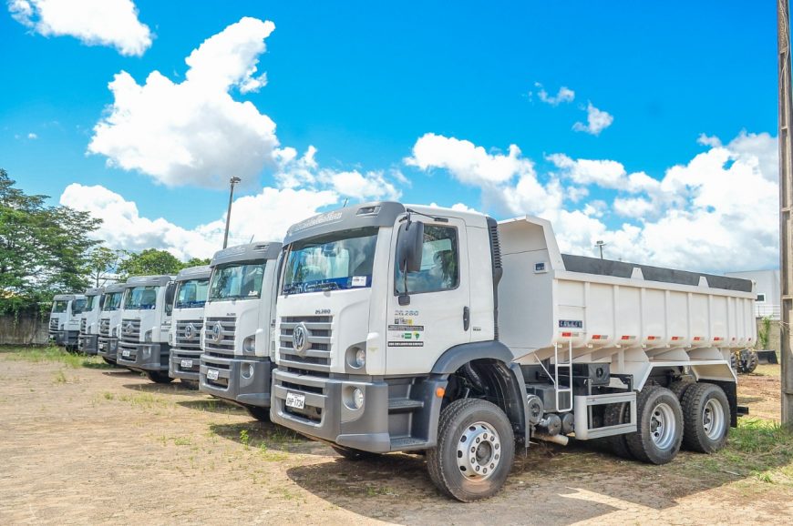 EQUIPAMENTOS ENTREGUES AJUDAM A FOMENTAR A AGRICULTURA EM RONDÔNIA - News Rondônia