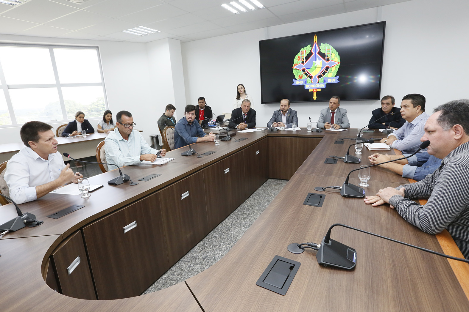 ENERGISA DETALHA INVESTIMENTOS NA COMISSÃO DE AGROPECUÁRIA E POLÍTICA RURAL - News Rondônia