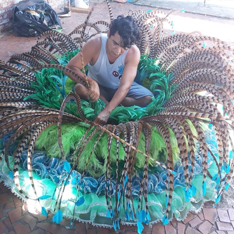 RÉGIS LOPES ARTESÃO DE PORTO VELHO GANHA TROFÉU DESTAQUE DO CARNAVAL - News Rondônia