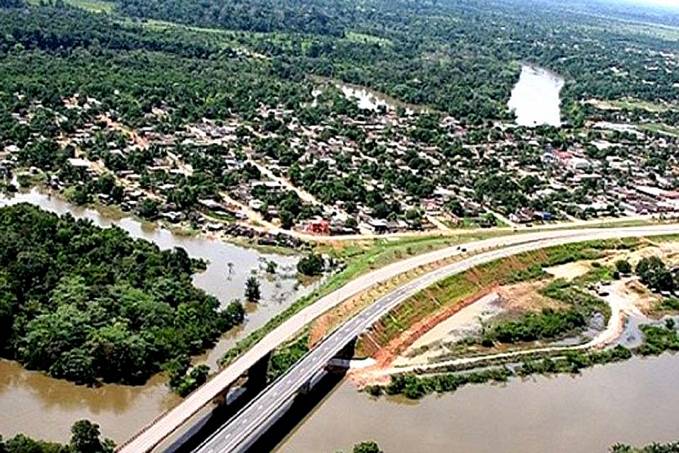 Prefeitura de Candeias do Jamary intensifica os trabalhos de recuperação das pontes - News Rondônia