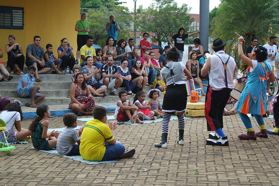 PALCO GIRATÓRIO: ÚLTIMA SEMANA TEM APRESENTAÇÕES ESPECIAIS EM PRAÇAS E COLÉGIOS - News Rondônia
