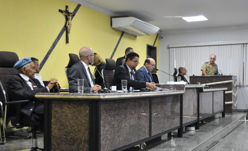 CÂMARA HOMENAGEIA SOLDADOS DA BORRACHA E COMANDANTE DA 17ª BIS - News Rondônia