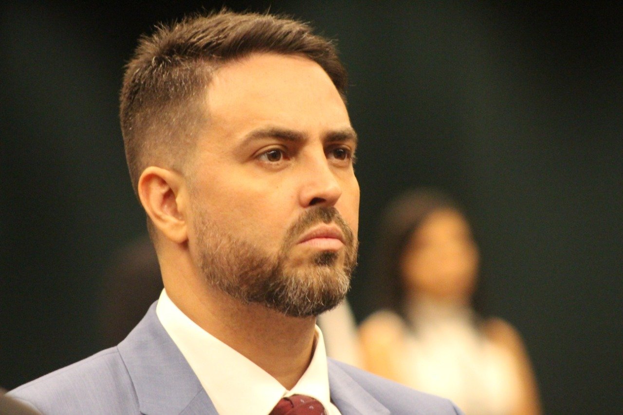 Projeto de Léo Moraes estabelece pagamento de auxílio emergencial em 2021 - News Rondônia