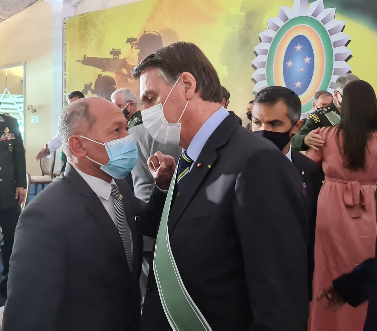 Coronel Chrisóstomo, Vice-líder do Governo Bolsonaro, foi convidado pelo Presidente para cerimônia de troca de comando do Exército - News Rondônia