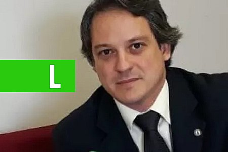 EM DECISÃO EMOCIONANTE, JUIZ BAIANO EMANCIPA JOVEM QUE MORAVA EM GALINHEIRO - News Rondônia