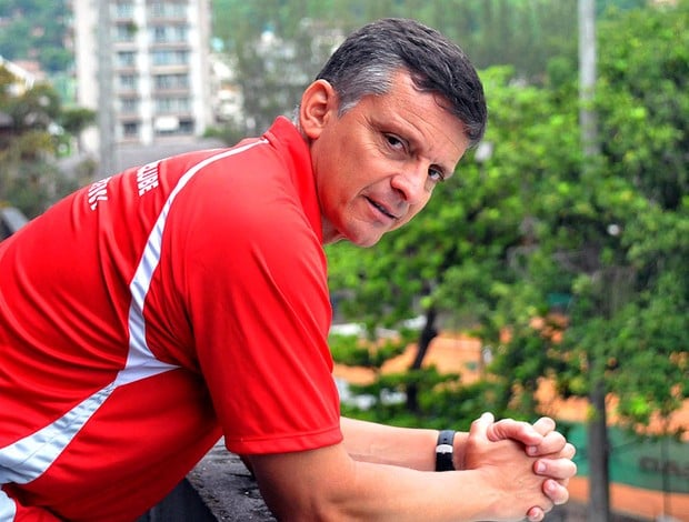 O HERÓI DA FRONTEIRA: SERVIDOR PÚBLICO HÁ 21 ANOS DEDICA A VIDA PARA SALVAR JOVENS DAS DROGAS - News Rondônia