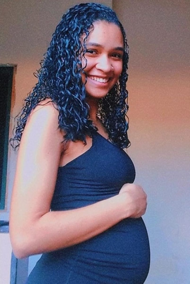 SUSPEITA PRESA - Grávida de oito meses morre após ter bebê arrancado da barriga - News Rondônia